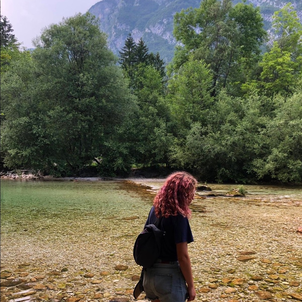 Meet your Posher, Abigail